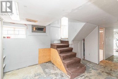 75 KENSINGTON AVENUE N Hamilton (Crown Point) Ontario photo 40