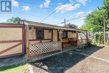 75 KENSINGTON AVENUE N Hamilton (Crown Point) Ontario photo 48