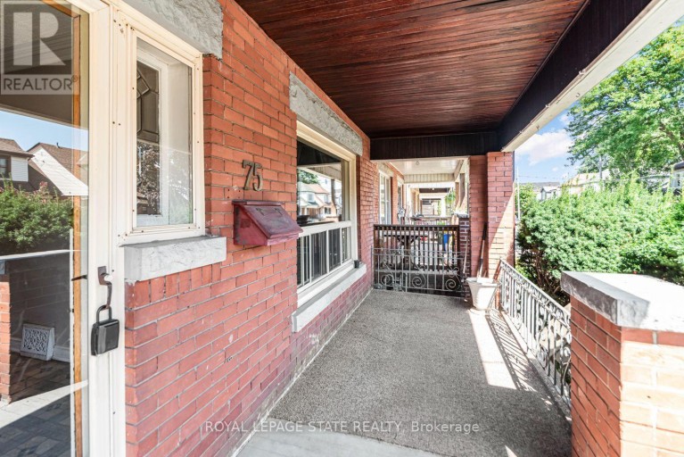 75 KENSINGTON AVENUE N, Hamilton (Crown Point), Ontario, L8L7N3