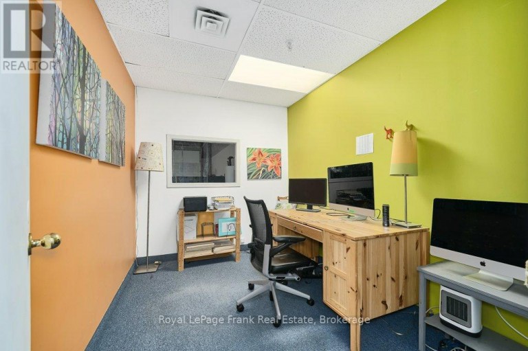 1 - 676 MONARCH AVENUE, Ajax (South West), Ontario, L1S4S2