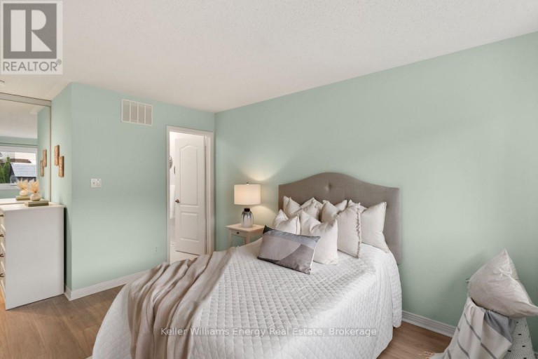 92 GEORGE REYNOLDS DRIVE, Clarington (Courtice), Ontario, L1E2E8