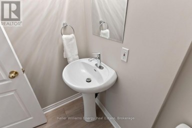 92 GEORGE REYNOLDS DRIVE Clarington (Courtice) Ontario photo 36