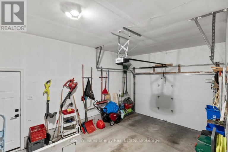 92 GEORGE REYNOLDS DRIVE, Clarington (Courtice), Ontario, L1E2E8