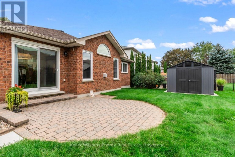 92 GEORGE REYNOLDS DRIVE, Clarington (Courtice), Ontario, L1E2E8