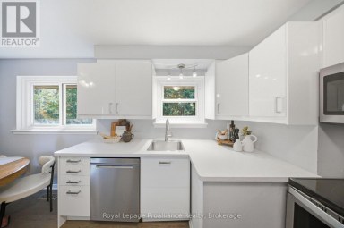400 HARRIS STREET Whitby (Downtown Whitby) Ontario photo 13