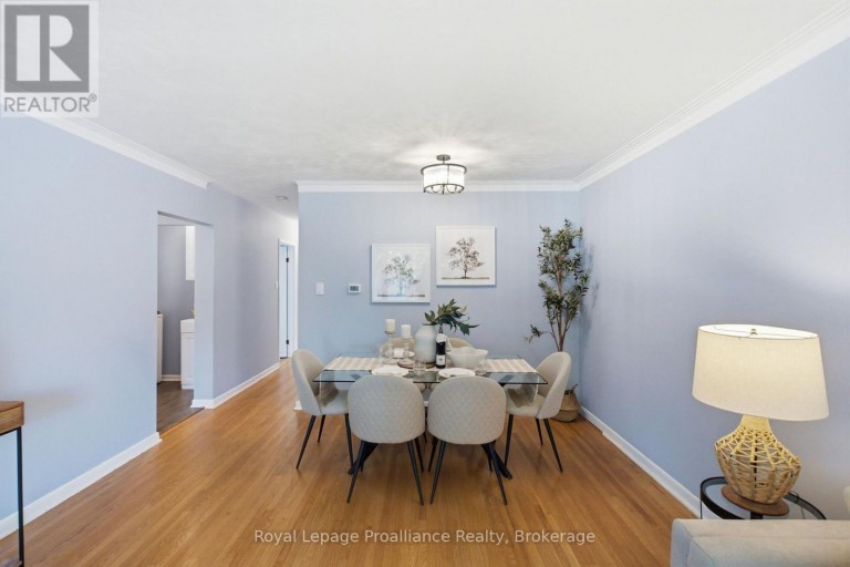 400 HARRIS STREET, Whitby (Downtown Whitby), Ontario, L1N3C5