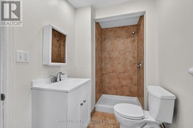 196 YORK STREET Kingston (East of Sir John A. Blvd) Ontario photo 10