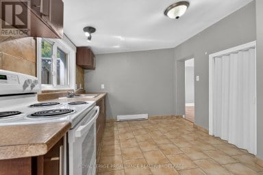 196 YORK STREET Kingston (East of Sir John A. Blvd) Ontario photo 7