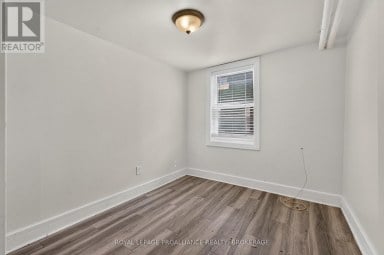 196 YORK STREET Kingston (East of Sir John A. Blvd) Ontario photo 9