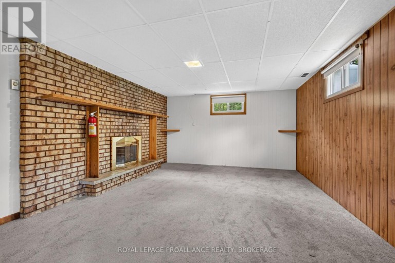 1246 TOWNLINE ROAD, Greater Napanee (Greater Napanee), Ontario, K7R3K6