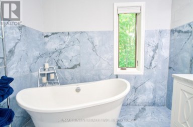 1252 CLEMENT ROAD, Frontenac (Frontenac Centre) Ontario