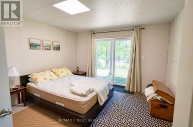 1252 CLEMENT ROAD, Frontenac (Frontenac Centre) Ontario