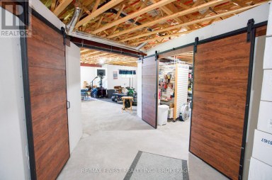 1252 CLEMENT ROAD, Frontenac (Frontenac Centre) Ontario