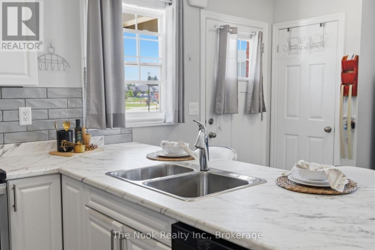 506 - 470 LONSBERRY DRIVE, Cobourg, Ontario, K9A0K4