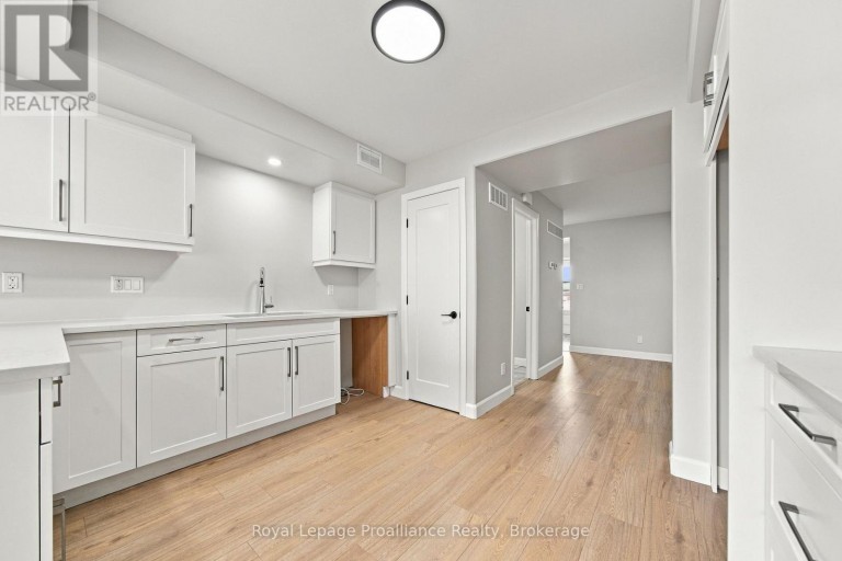 77 COUSINS CRESCENT, Belleville (Belleville Ward), Ontario, K8N0W2