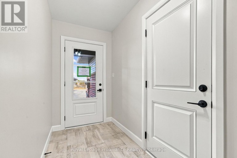 77 COUSINS CRESCENT, Belleville (Belleville Ward), Ontario, K8N0W2