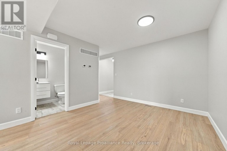 77 COUSINS CRESCENT, Belleville (Belleville Ward), Ontario, K8N0W2