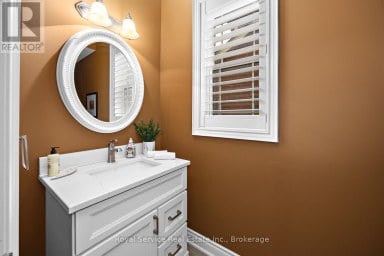 51 GREENAWAY CIRCLE Port Hope Ontario photo 5