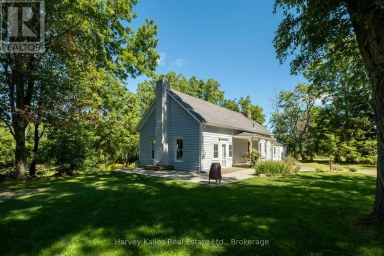 244 SALMON POINT ROAD Prince Edward County (Athol Ward) Ontario photo 32