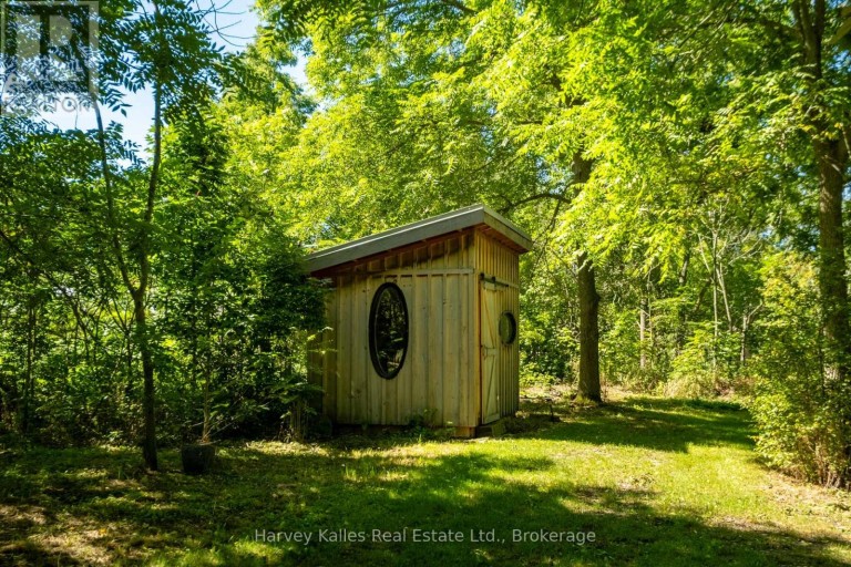 244 SALMON POINT ROAD, Prince Edward County (Athol Ward), Ontario, K0K2T0