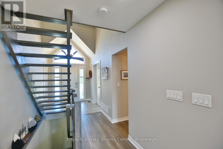 18 ROBBIE WAY, Collingwood, Ontario, L9Y0X5