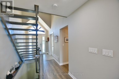 18 ROBBIE WAY Collingwood Ontario photo 27