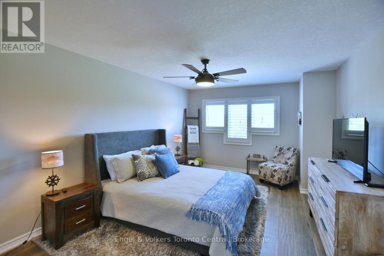 18 ROBBIE WAY, Collingwood, Ontario, L9Y0X5