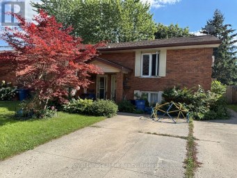 321 MAPLE AVENUE Stratford Ontario photo 2
