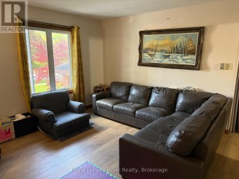 321 MAPLE AVENUE Stratford Ontario photo 4