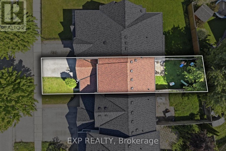 3 BATTENBERG COURT, East Gwillimbury (Mt Albert), Ontario, L0G1M0