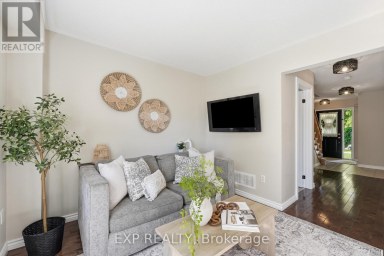 3 BATTENBERG COURT East Gwillimbury (Mt Albert) Ontario photo 4