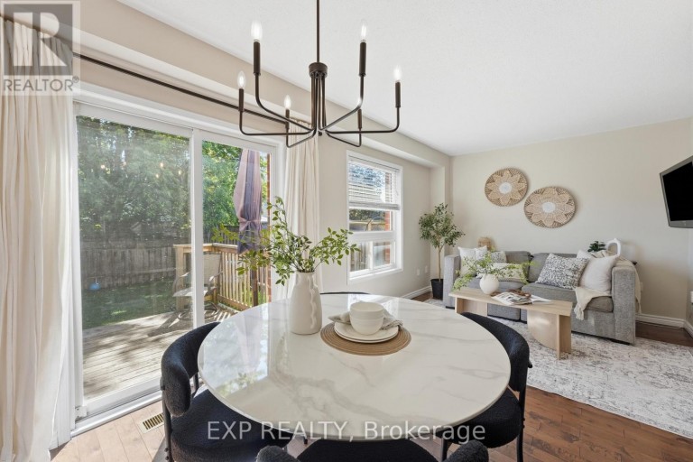 3 BATTENBERG COURT, East Gwillimbury (Mt Albert), Ontario, L0G1M0