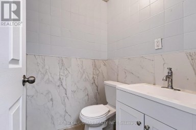 9 - 5 VATA COURT Aurora (Aurora Village) Ontario photo 11