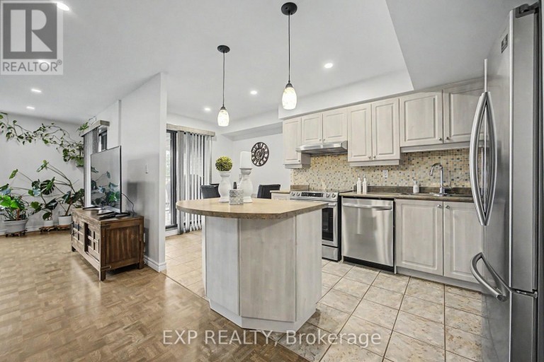 501 - 1000 CEDARGLEN GATE, Mississauga (Erindale), Ontario, L5C3Z5