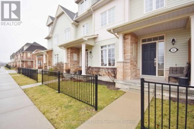 44 WICKER PARK WAY Whitby (Pringle Creek) Ontario photo 1