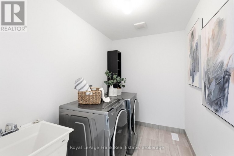 63 PINE GATE PLACE, Whitby (Williamsburg), Ontario, L1R0S2