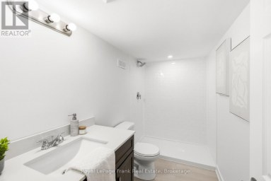 63 PINE GATE PLACE Whitby (Williamsburg) Ontario photo 44