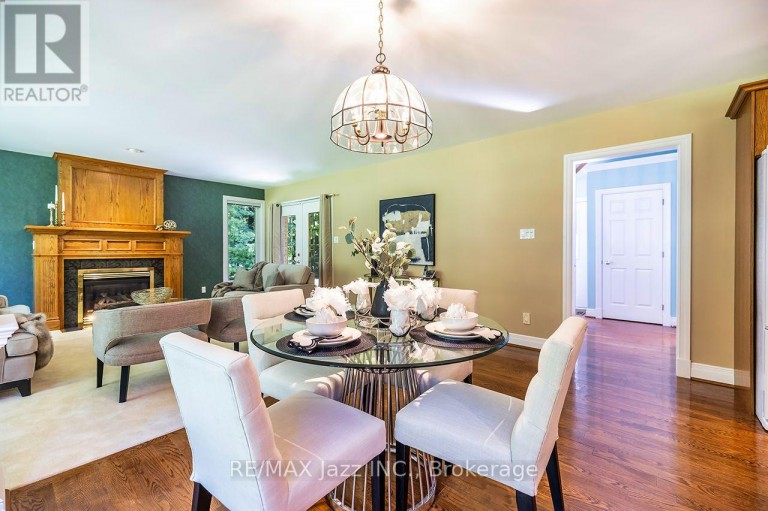 20 TIMBERLANE COURT, Clarington, Ontario, L1E2H1