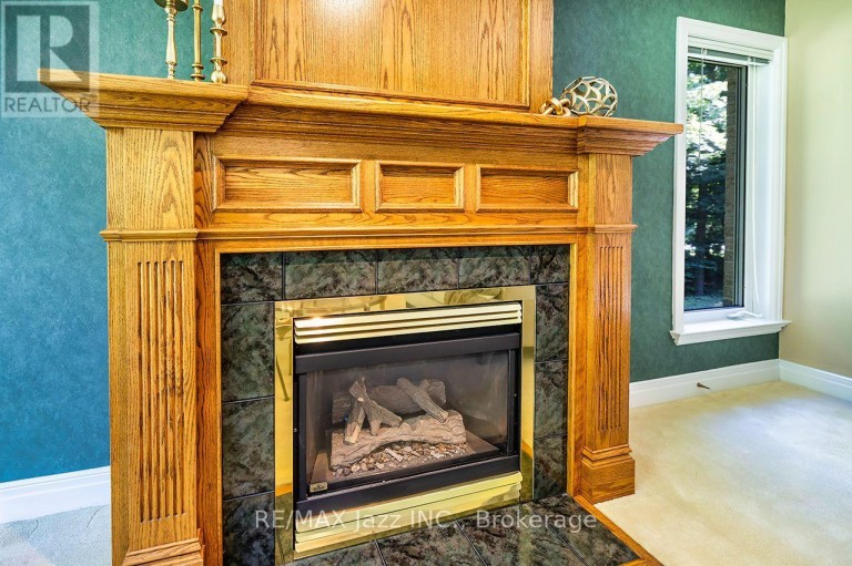20 TIMBERLANE COURT, Clarington, Ontario, L1E2H1