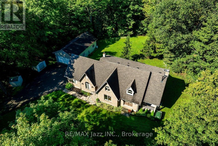 20 TIMBERLANE COURT, Clarington, Ontario, L1E2H1