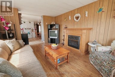 5 KENNETH BOULEVARD Quinte West (Sidney Ward) Ontario photo 10