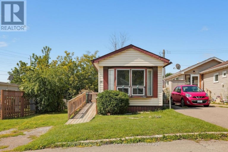 5 KENNETH BOULEVARD, Quinte West (Sidney Ward), Ontario, K8N4Z3