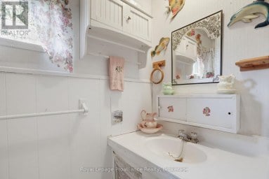5 KENNETH BOULEVARD Quinte West (Sidney Ward) Ontario photo 21