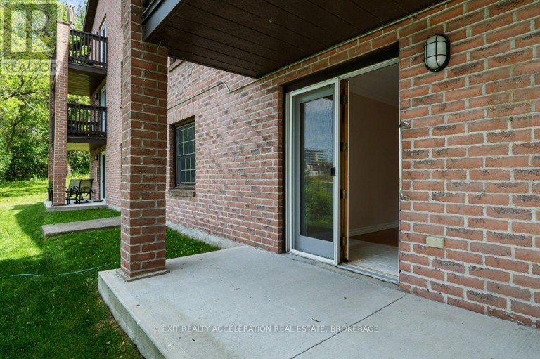 103 - 11 CENTRE STREET S, Greater Napanee (Greater Napanee), Ontario, K7R3X3
