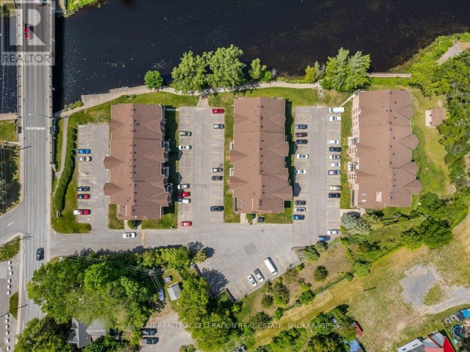 103 - 11 CENTRE STREET S, Greater Napanee (Greater Napanee), Ontario, K7R3X3