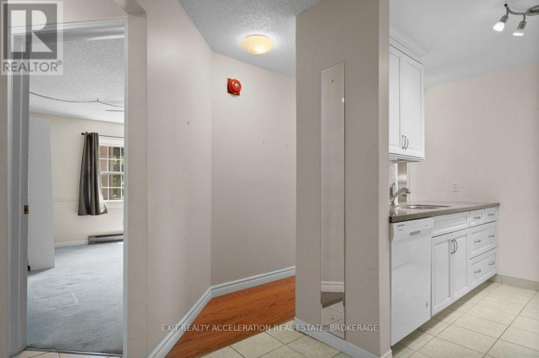 103 - 11 CENTRE STREET S, Greater Napanee (Greater Napanee), Ontario, K7R3X3
