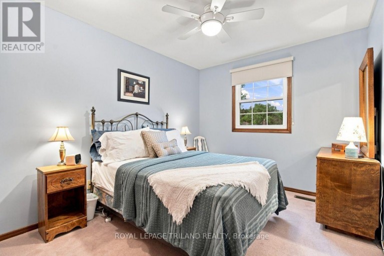 7 GLENVIEW CRESCENT, London North (North H), Ontario, N5X2P8