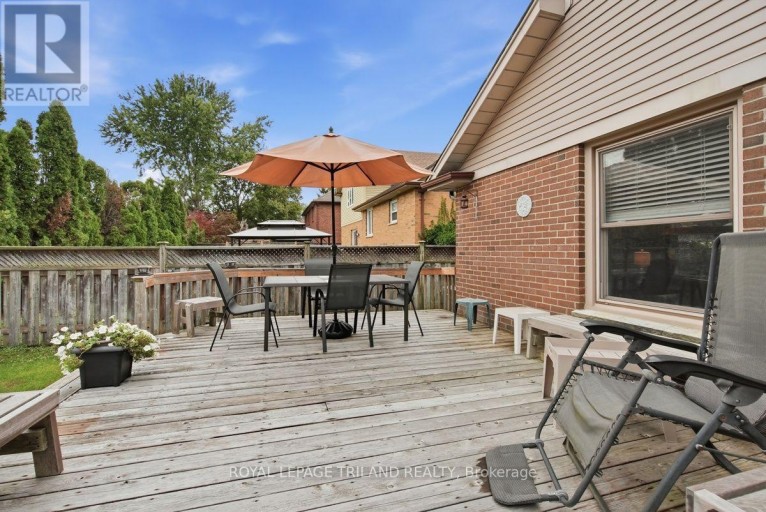 7 GLENVIEW CRESCENT, London North (North H), Ontario, N5X2P8
