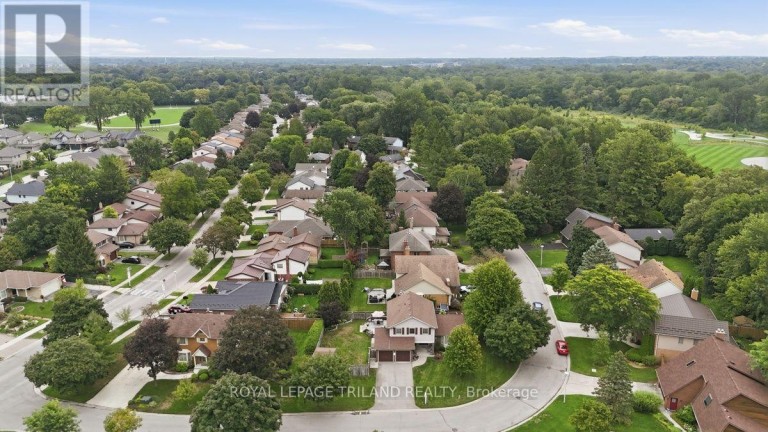 7 GLENVIEW CRESCENT, London North (North H), Ontario, N5X2P8