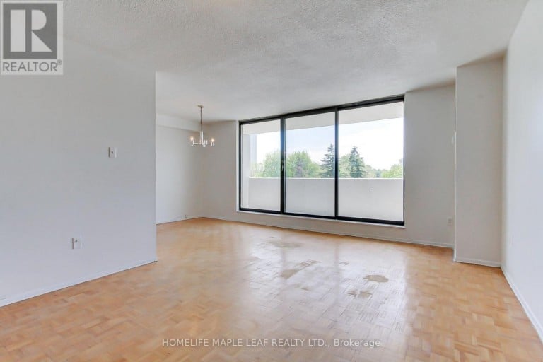 309 - 301 PRUDENTIAL DRIVE, Toronto (Dorset Park), Ontario, M1P4V3